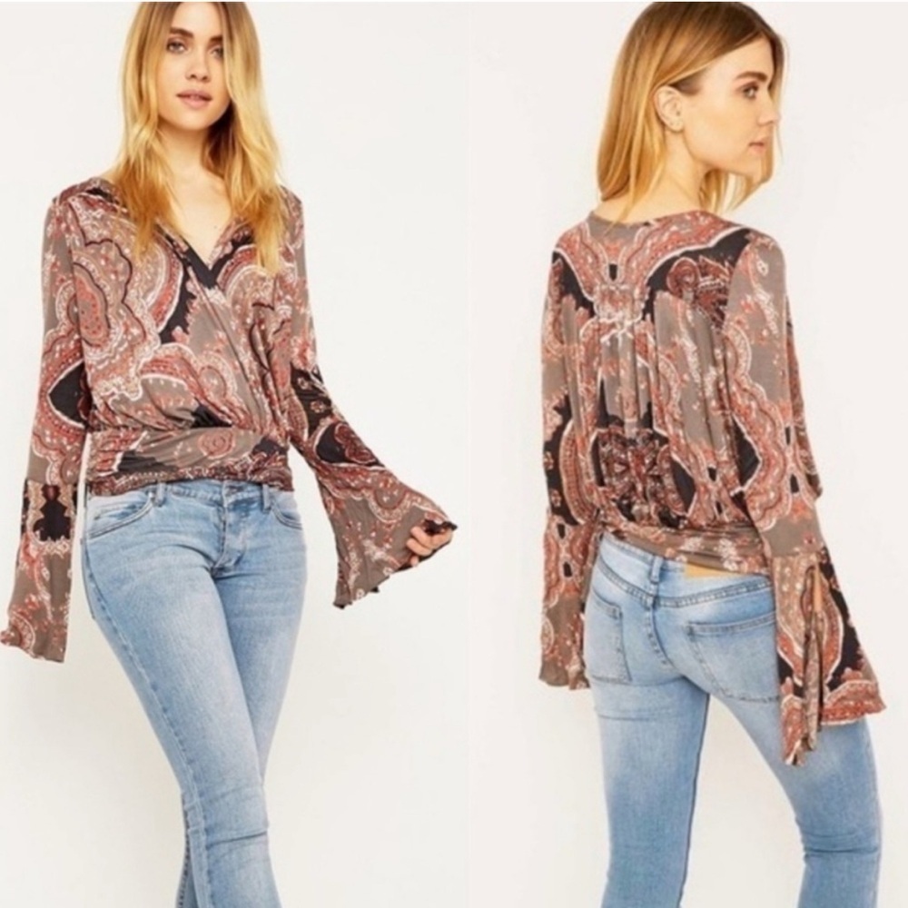 Free People Fiona Top with Bell Sleeves - Mocha Coral -Multicolor Paisley -Small
